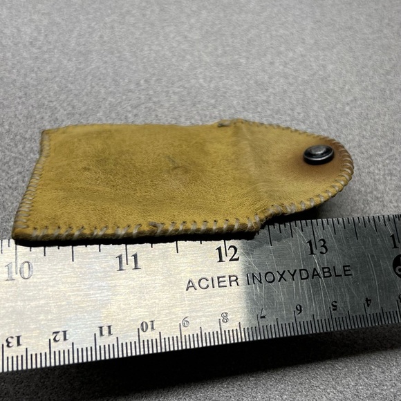 Beaded leather pouch - Picture 7 of 9